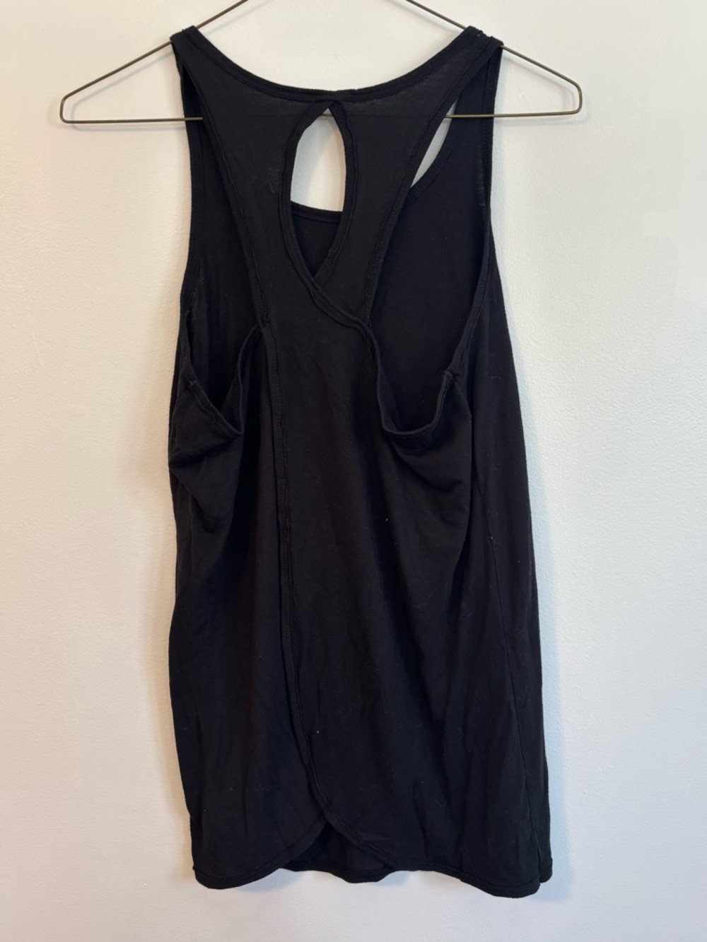 Mossimo Supply Co. Black Keyhole Back Tank Top Women's Size Medium